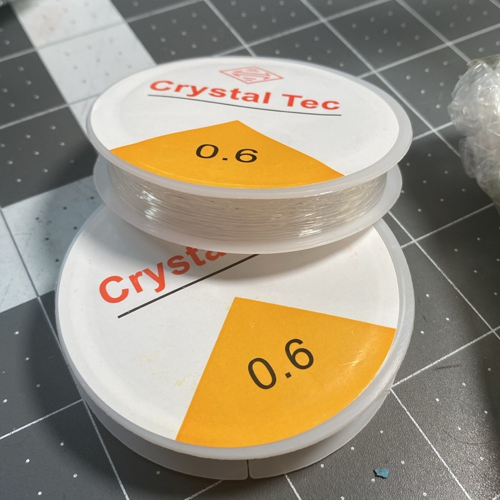 Findings: Stretch String (1 clear) - Picture 2 of 3